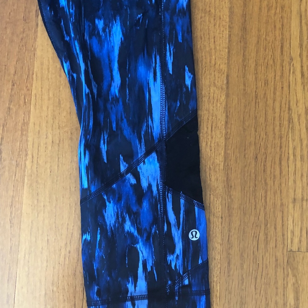 Lululemon blue leggings sz 8